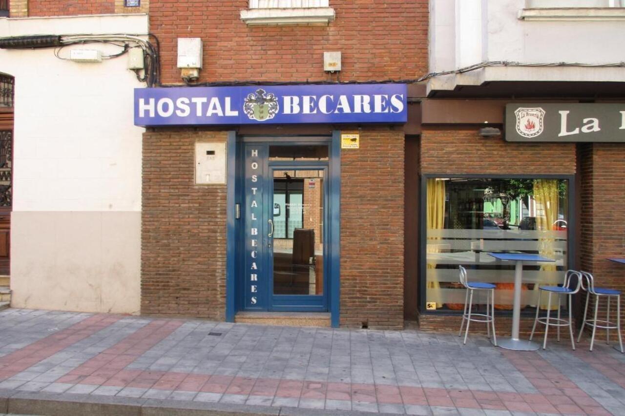 Hostal Becares ปาเลนเซีย ภายนอก รูปภาพ
